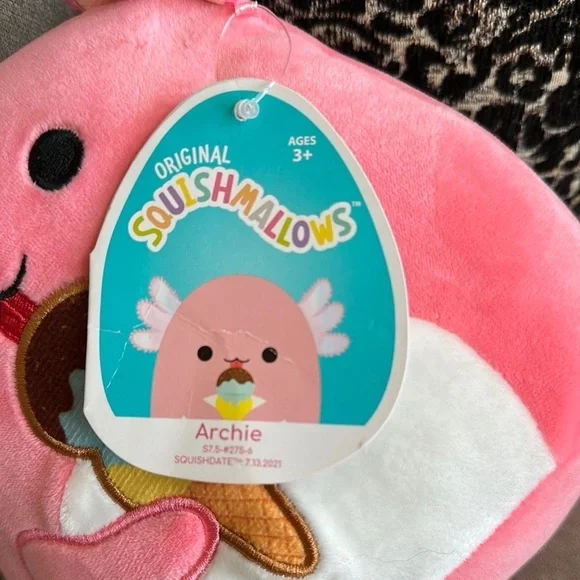 Squishmallows Pink and White Axolotl with Ice Cream.7” - Picture 2 of 5